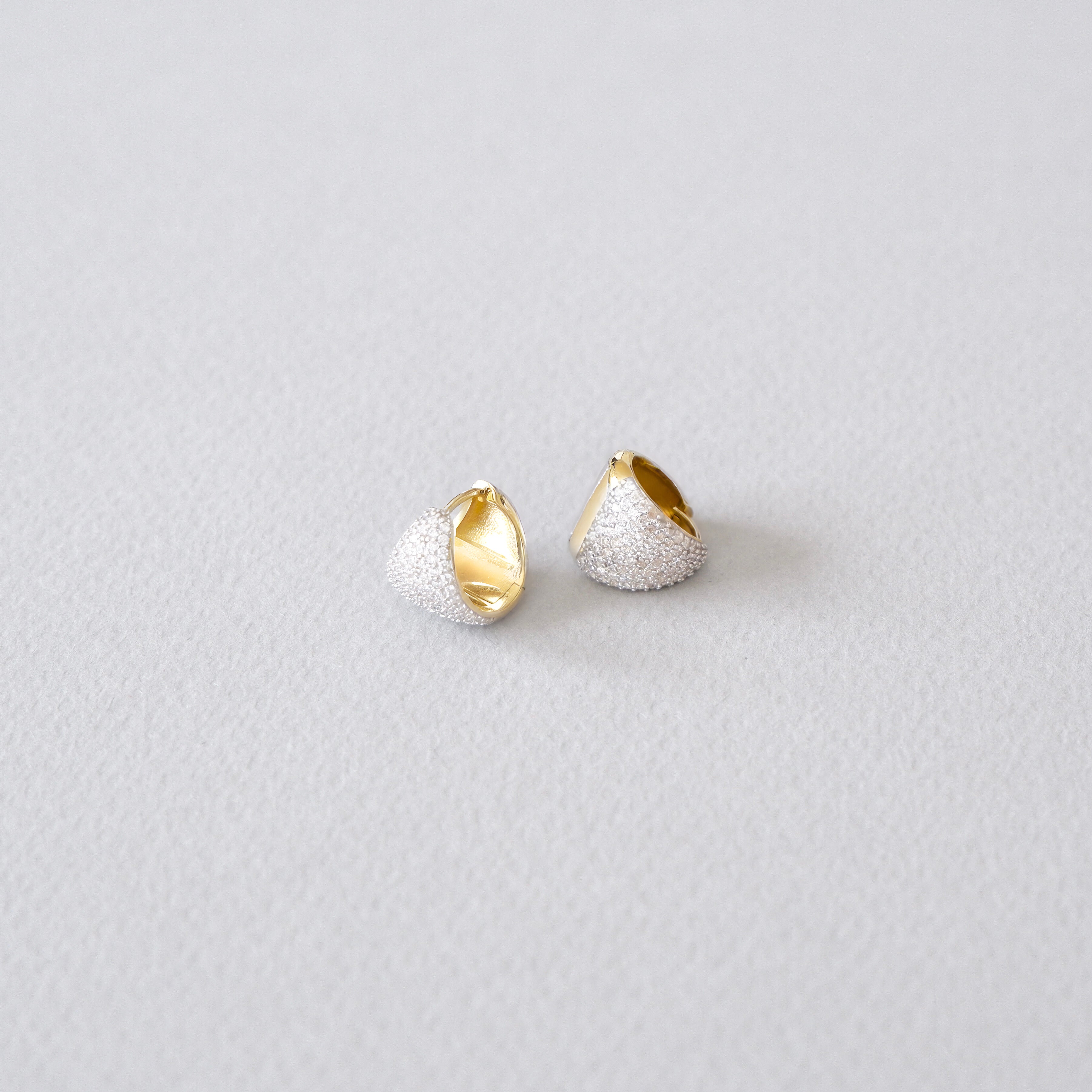 Triangle earrings (argento giallo)