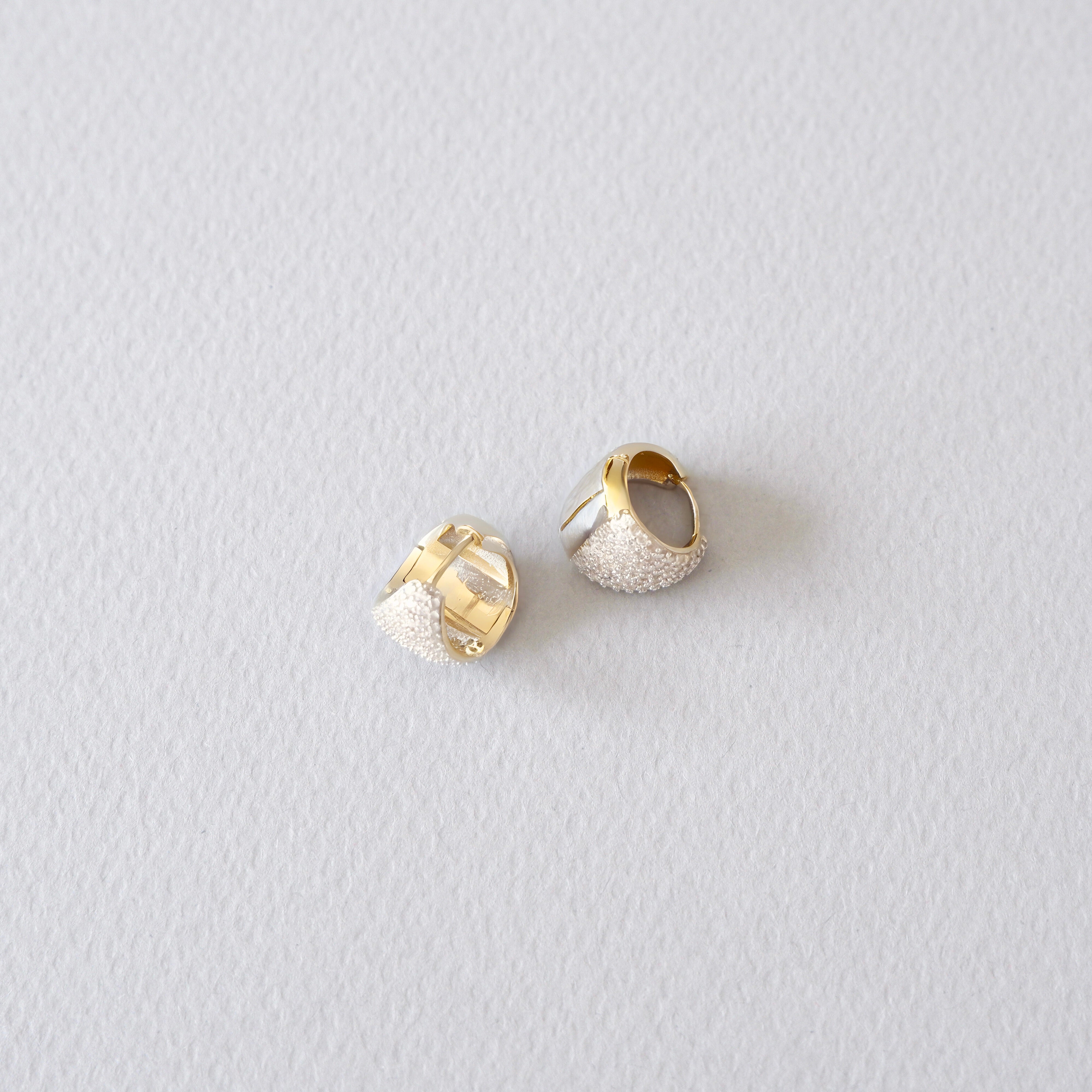 Triangle earrings (argento giallo)