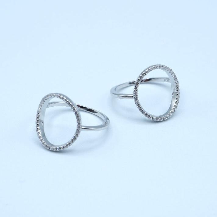 Circle ring (argento bianco)