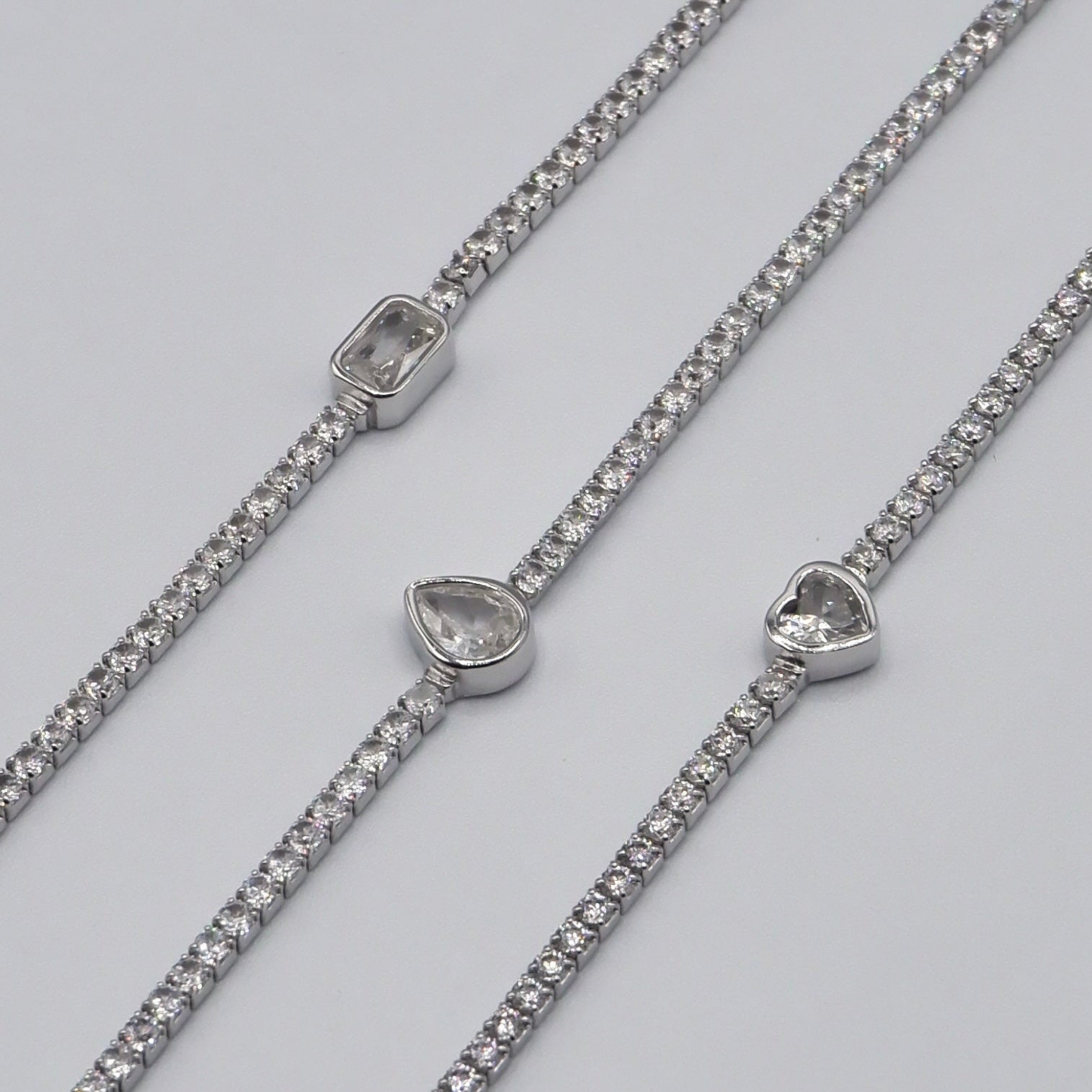Bracciale tennis goccia (argento bianco)