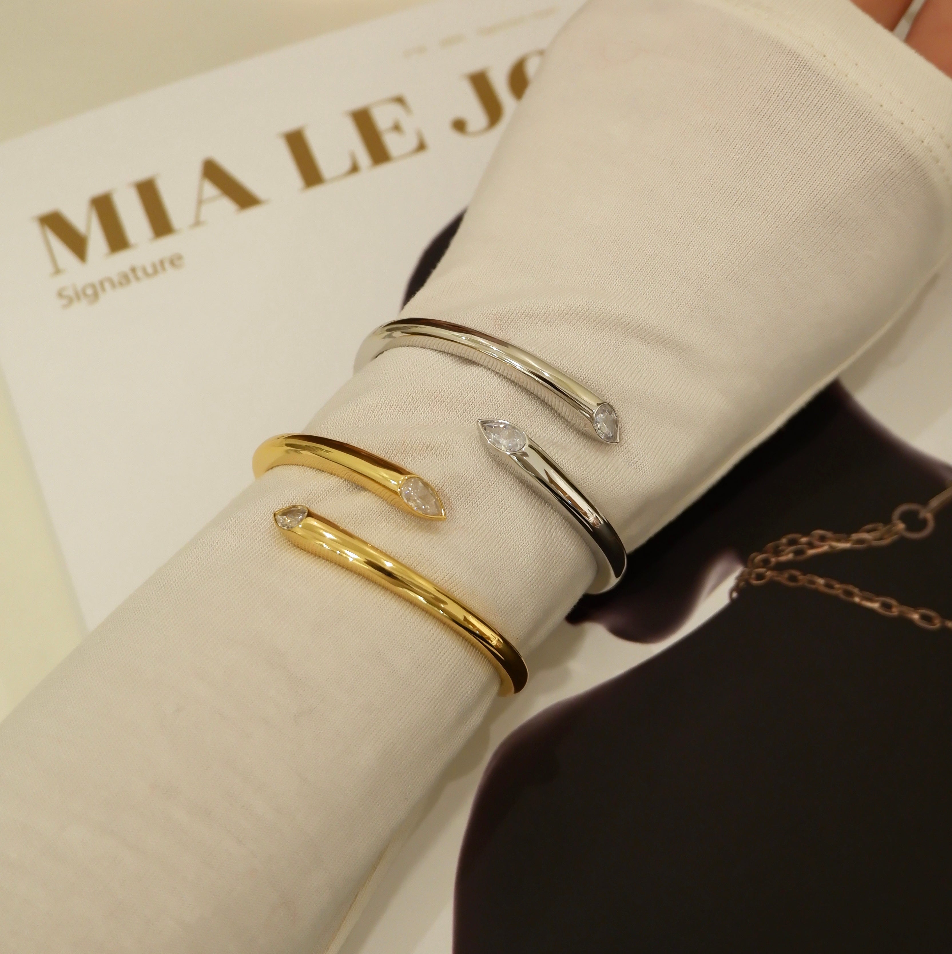 Bracciale rigido bold (argento giallo)