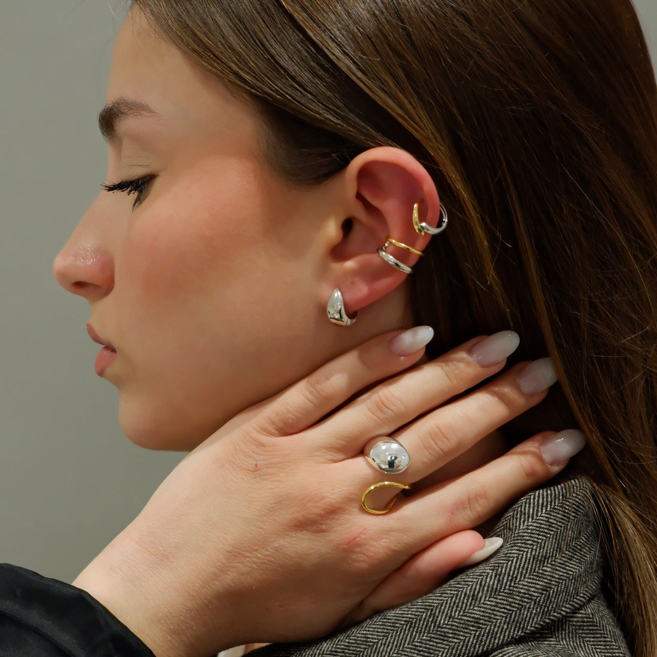 Orecchini goccia bold (argento bianco)