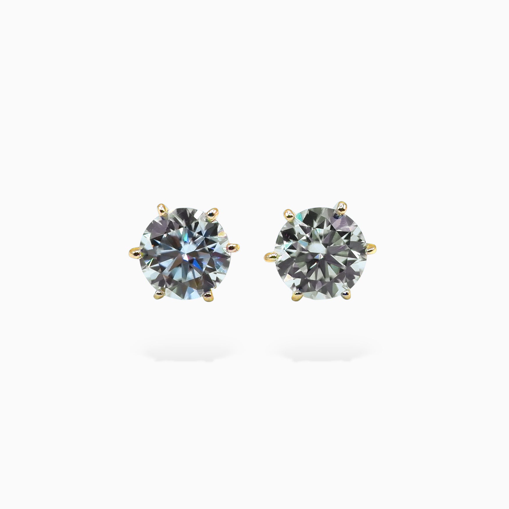 Orecchini punto luce 2 ct
