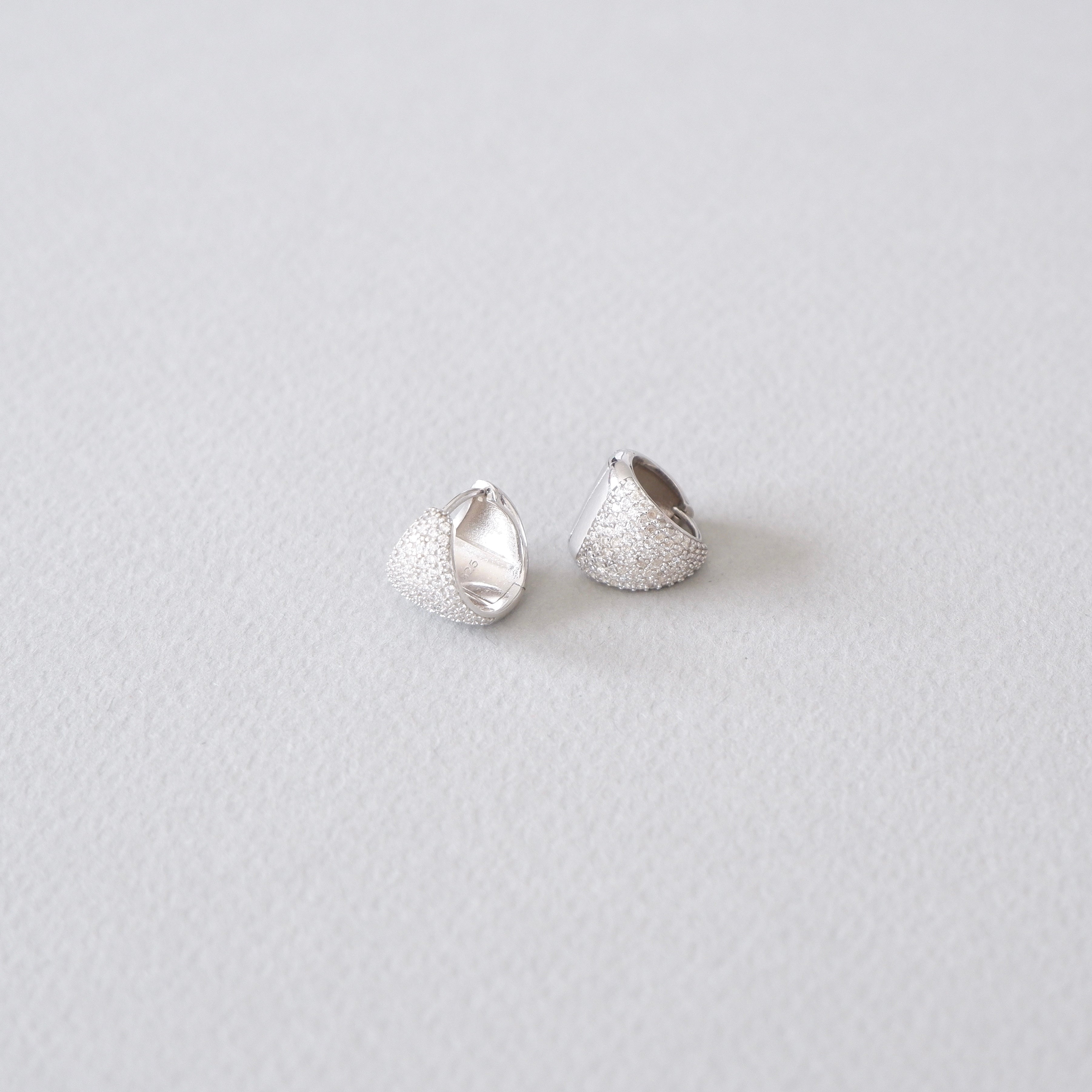 Triangle earrings (argento bianco)