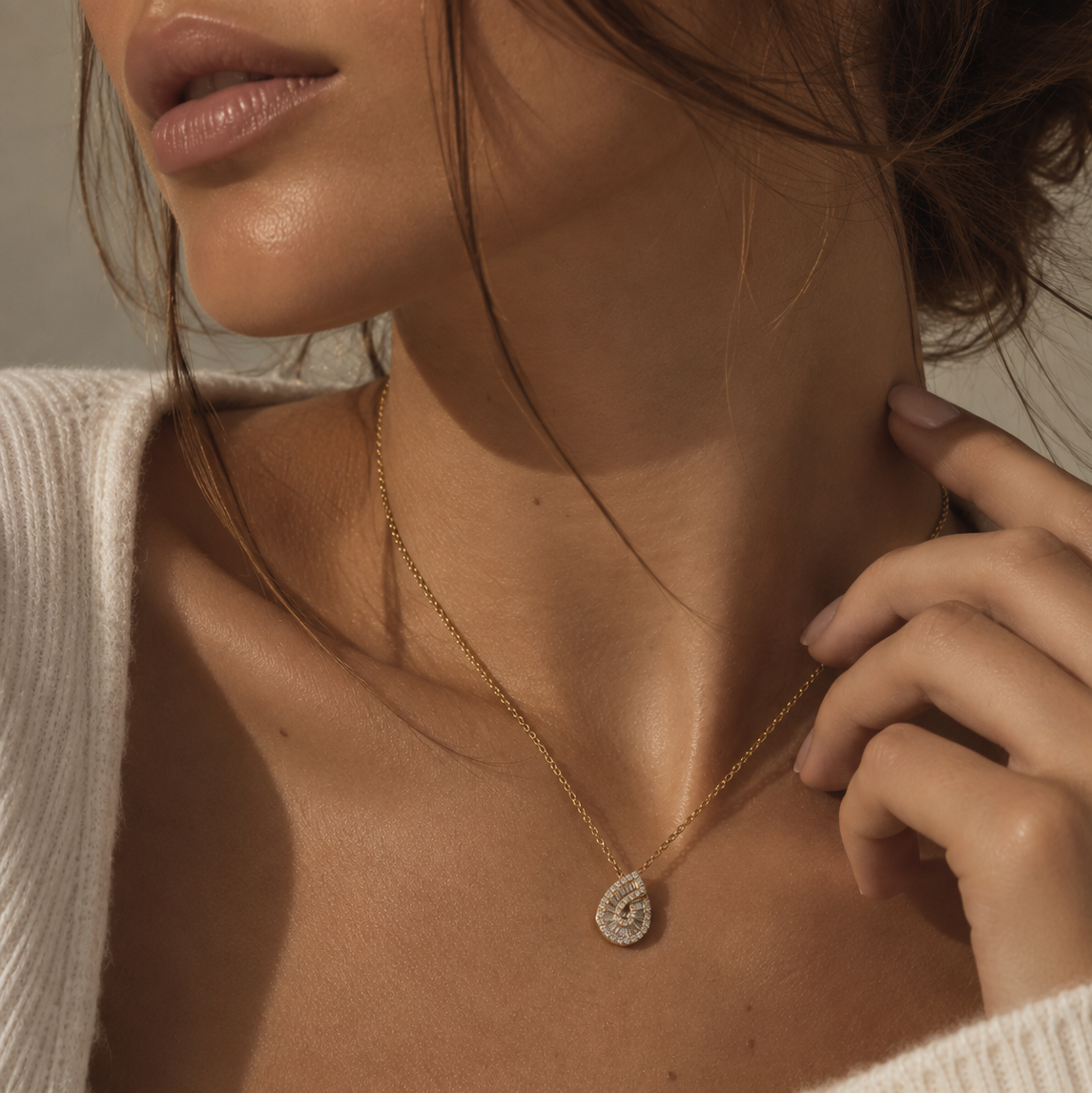 Collana virgola