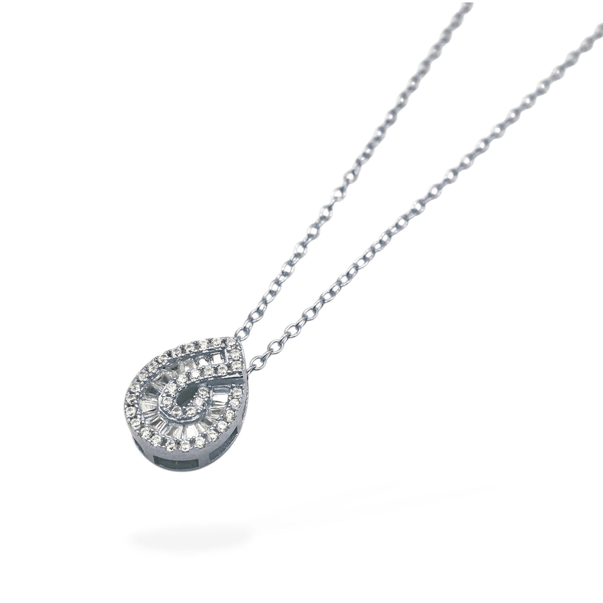 Collana virgola